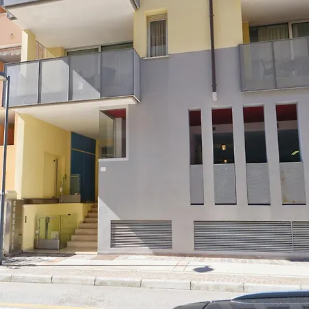 Apartment Fg - Bilocale Con Terrazzo E Posto Auto Coperto